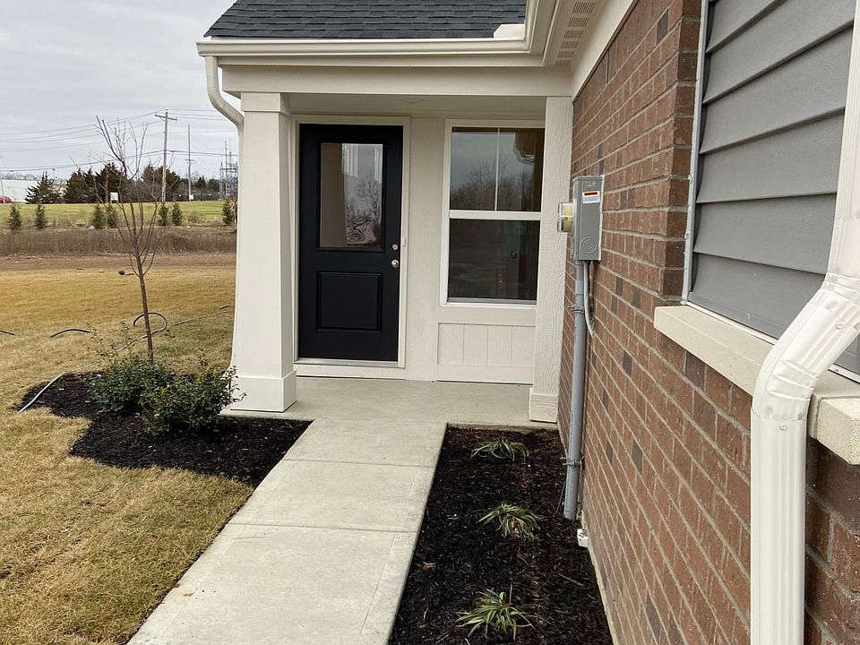 1st image of 960 Southline Dr