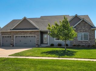 509 NW Crestview Ct, Ankeny, IA 50023