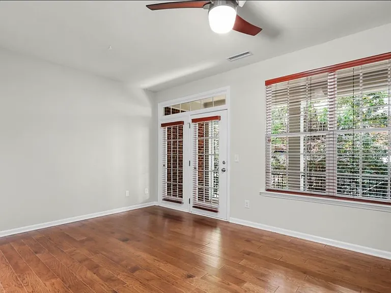 213 Lone Star Way #213 — Photo 22