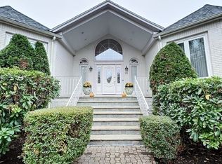 26 Kilronan Rd, Westwood, MA 02090