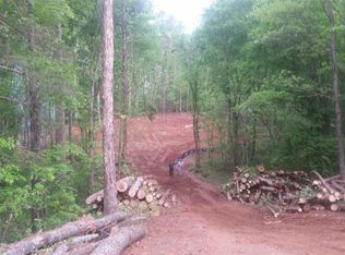 216 Fraley Dr, Inman, SC 29349