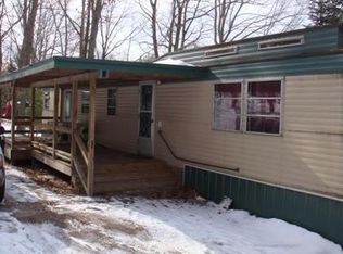 2302 N Benson Rd, Fountain, MI 49410