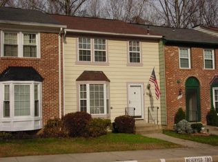 10104 Walnut Wood Ct, Burke, VA 22015