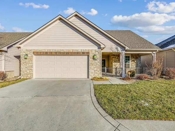 9736 W Village Pl, Maize, KS 67101