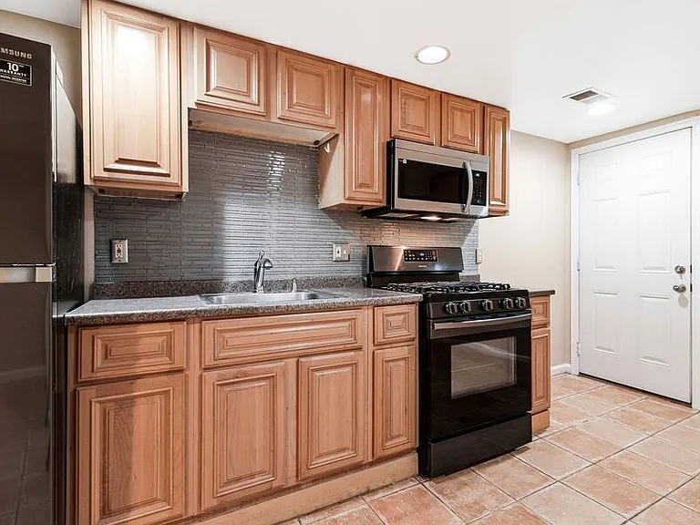 4703 Georgia Ave NW #B — Photo 14