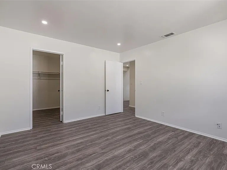 1129 Linden Ave #3 — Photo 11