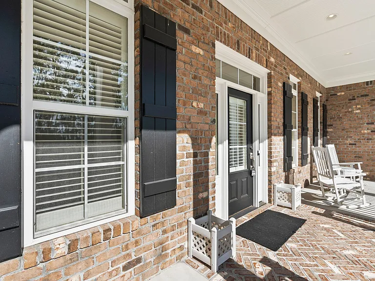 2686 Medina Ct — Photo 23
