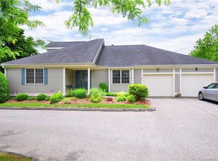 89 Litchfield Ponds Dr #89, Litchfield, CT 06759