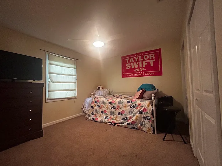 2142 Delta Way #1 — Photo 11