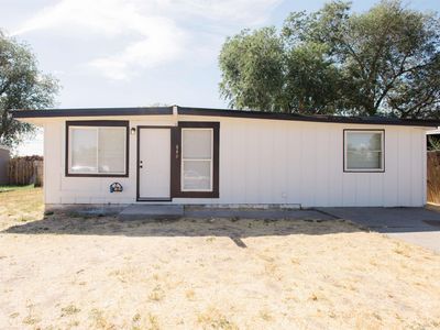 840 S 12 E, Mountain Home, ID, 83647