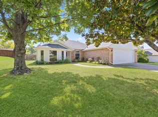 5621 Blake Ln, Springdale, AR 72762