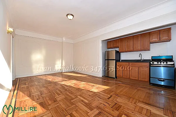 Rented by MiLL RE | media 21