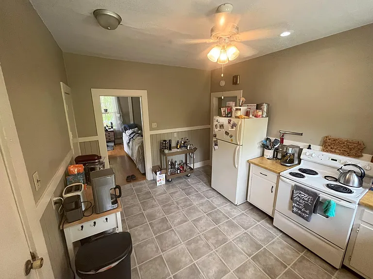 2080 Lee Pl — Photo 7