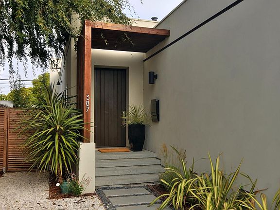3rd image of 387 Ely Pl