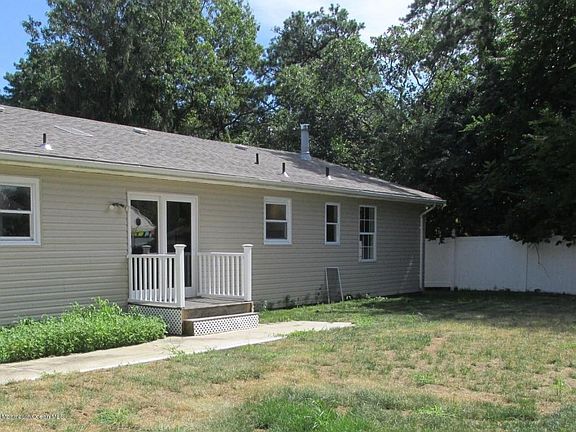 2nd image of 408 Berkeley Ave