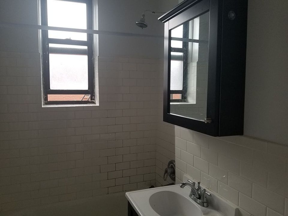 1st image of 3285 33rd St APT B6