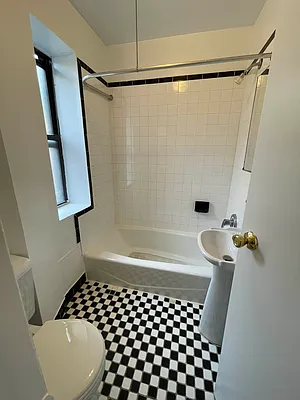 Rented by Best Apartments North Inc | media 10