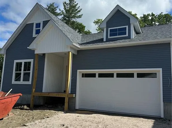 47 Wyndham Way, North Kingstown, RI 02852