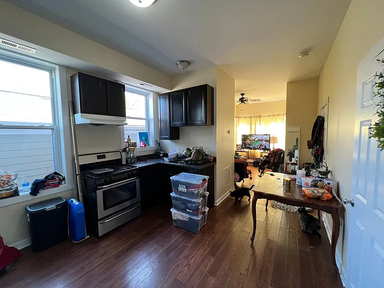 3147 S May — Photo 26