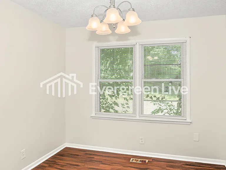 5020 Powell Dr NW — Photo 9