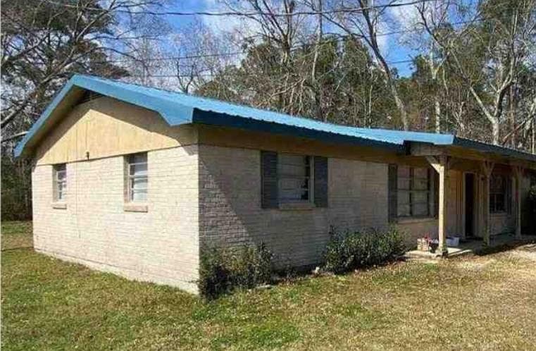 1st image of 3507 Shamrock Ct #2