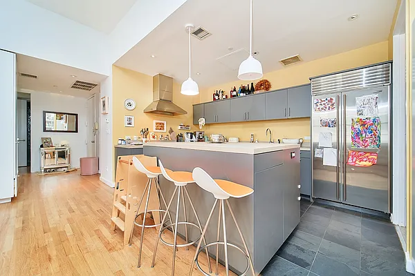 Rented by Living New York | media 34