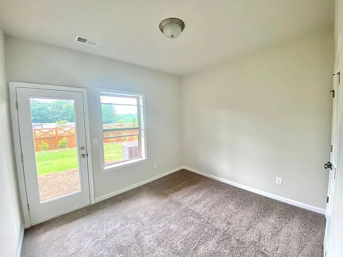 230 Mahone Dr — Photo 21