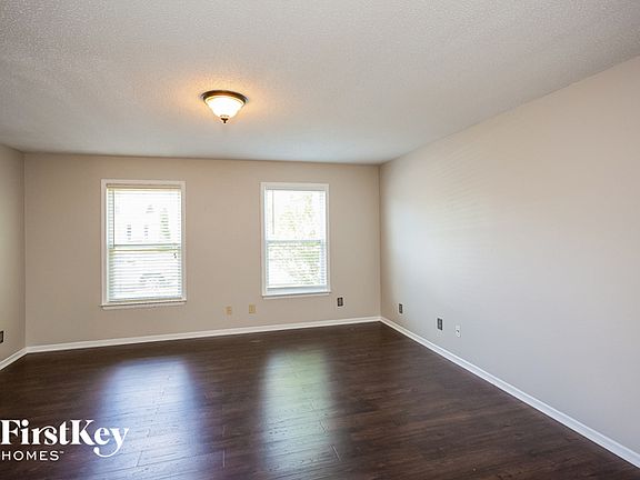 4th image of 14410 Banister Dr