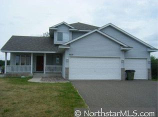 9019 Oak Ridge Dr N, Monticello, MN 55362