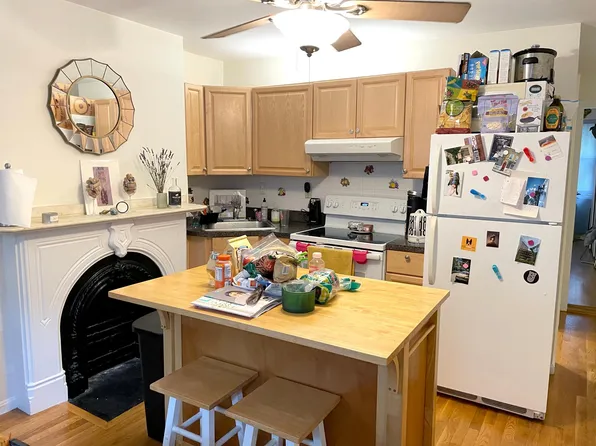 81 E Brookline St APT 1, Boston, MA 02118