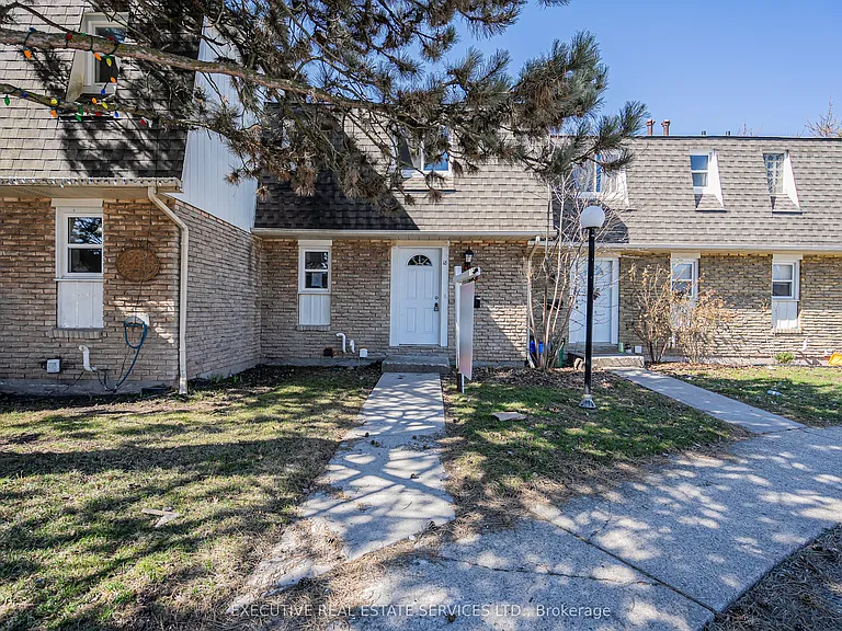 131 Rockwood Ave #18 — Photo 3