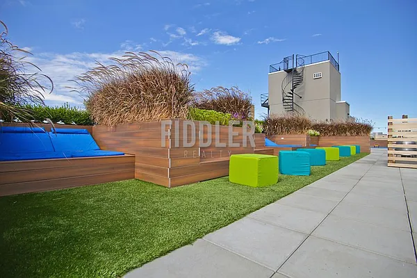 Rented by Fiddler Realty | media 93