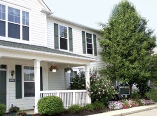 7102 Elmfield Dr E, Dublin, OH