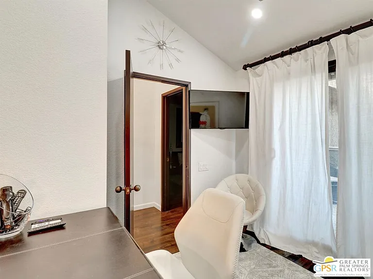73429 Foxtail Ln — Photo 32