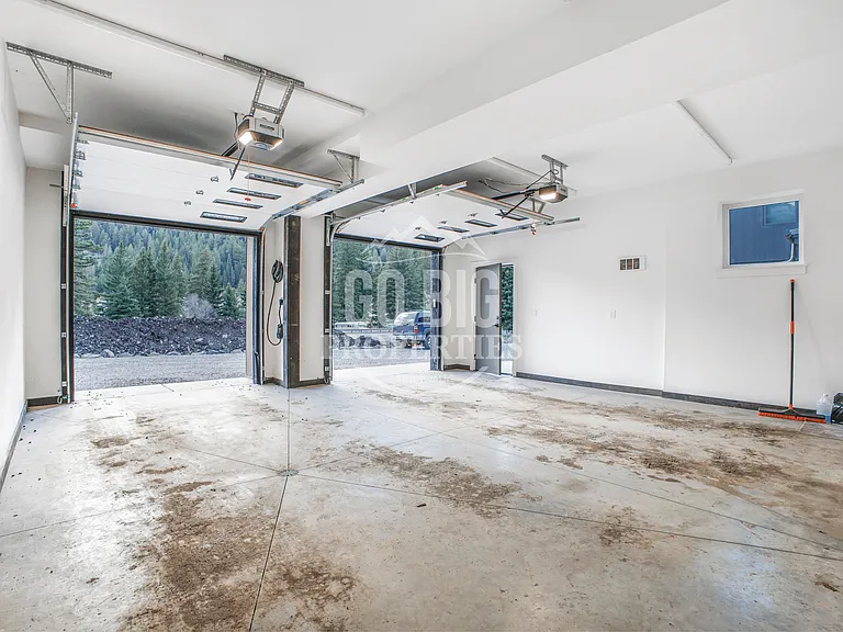55190 Gallatin Rd — Photo 19