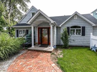 6-01 128th St, College Point, NY 11356