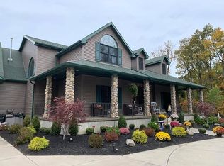 6150 Heltz Rd, Lake View, NY 14085