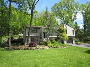 150 Black Brook Rd, Hampton, NJ 08827