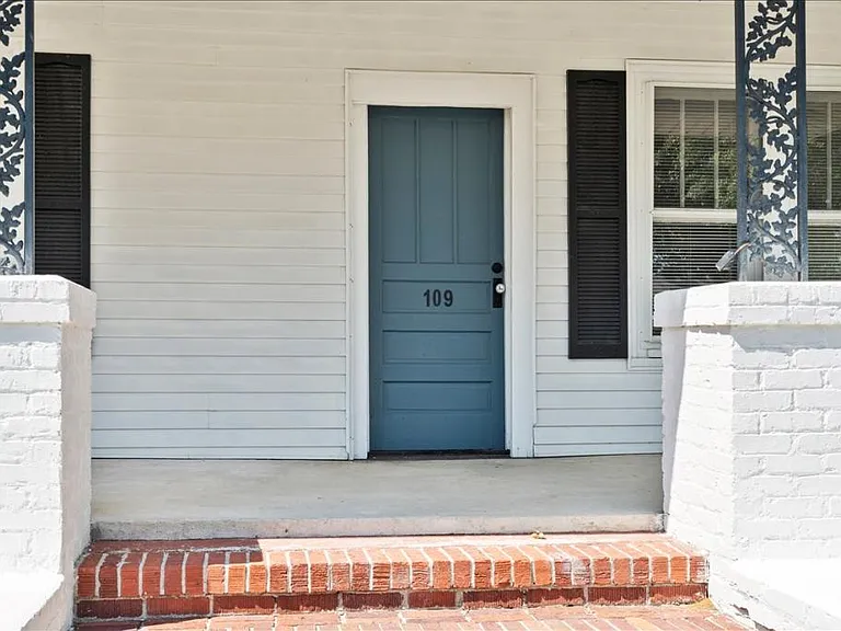 109 Winston St — Photo 5
