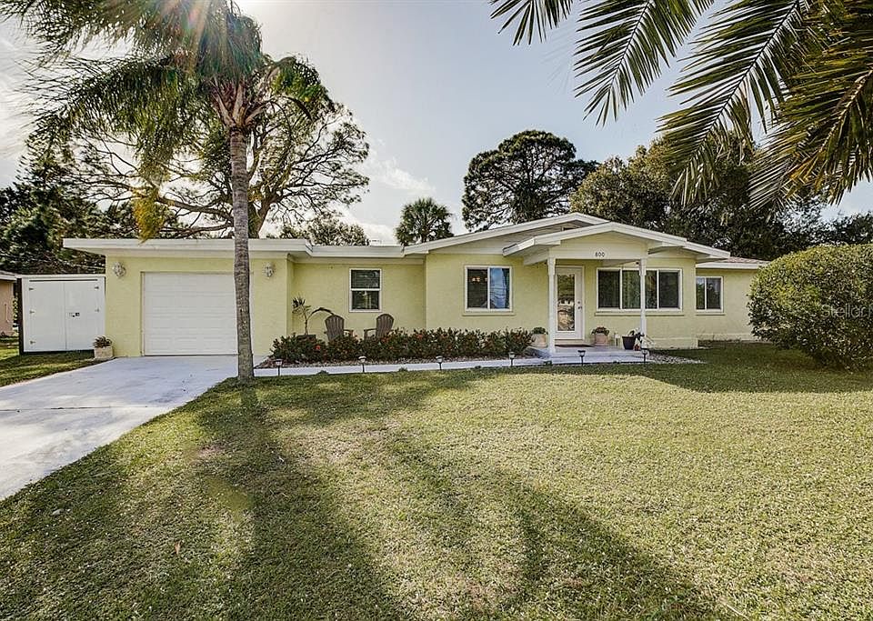 1st image of 800 Cypress Ave