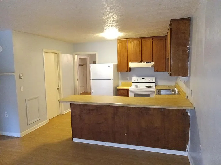 419 N Country Club Dr #D1 — Photo 10