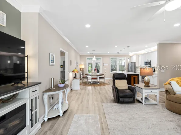 5005 Dogwood Street, Beaufort, SC 29906