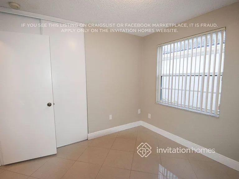 1544 NW 158th Ave — Photo 6