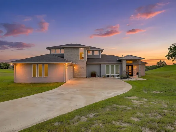 323 Stone Mountain Rd, Cresson, TX 76035
