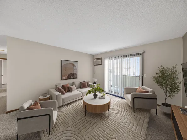 2114 Valleyhigh Dr NW #B104, Rochester, MN 55901