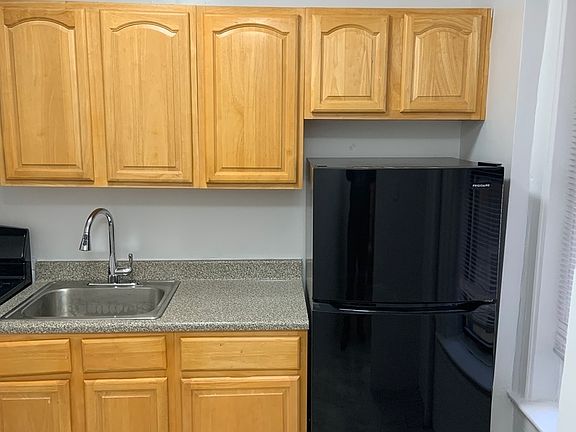 4th image of 8735 Bay Pkwy APT B41