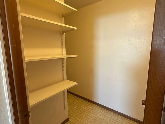 5th image of 1322 Gardenette Dr #2