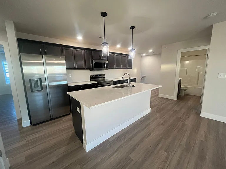 1850 Vision Ct — Photo 8