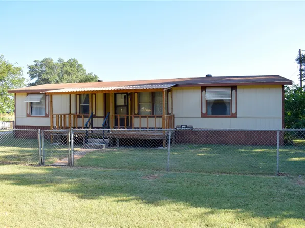 7002 Blackbird Ln, Brownwood, TX 76801