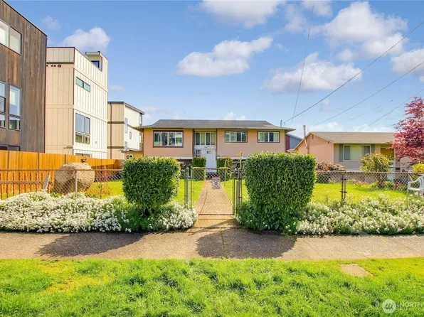 4560 34th Avenue S, Seattle, WA 98118